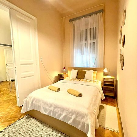 Fanni'S Cosy Home Express Apartment In The City Centre Boedapest Buitenkant foto