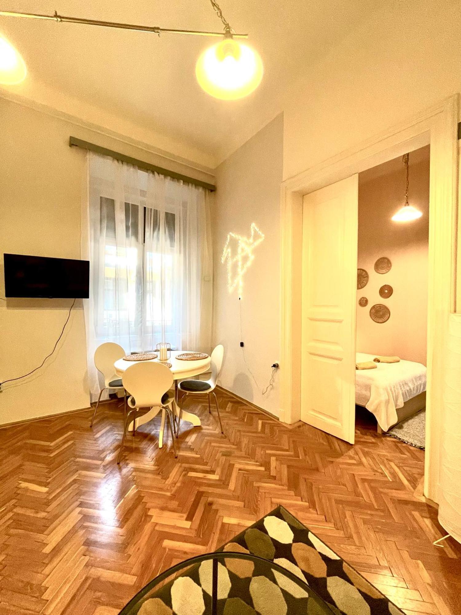 Fanni'S Cosy Home Express Apartment In The City Centre Boedapest Buitenkant foto